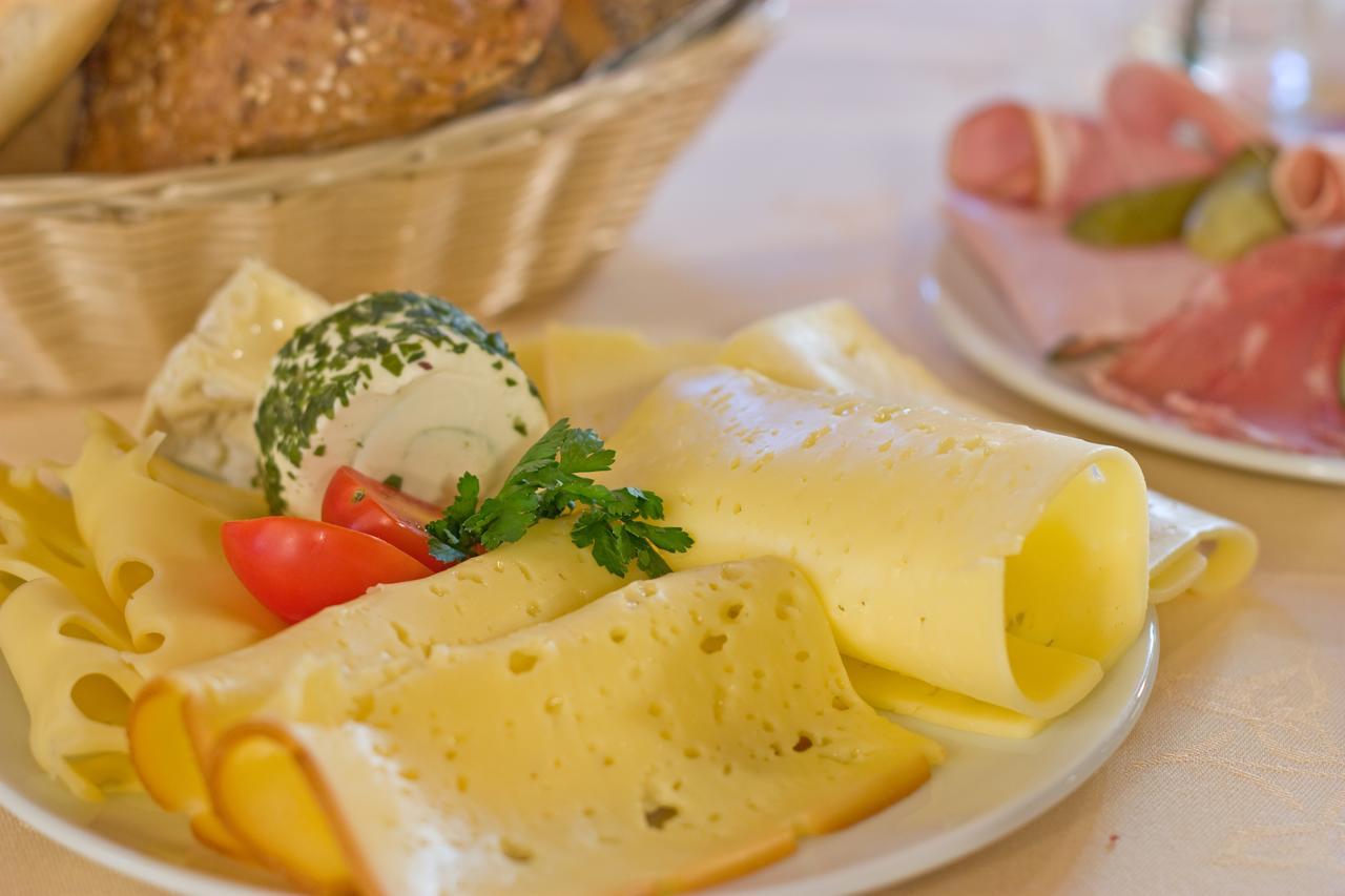 Pension Tina Neustift im Stubaital Luaran gambar