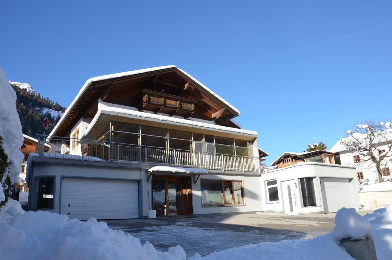 Pension Tina Neustift im Stubaital Luaran gambar